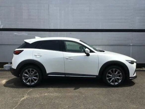2023 Mazda CX-3 I Рестайлинг, белый, 1430000 рублей - вид 3