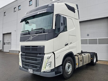2023 Volvo FH, белый, 12000000 рублей, вид 1