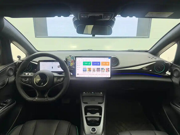 2026 BYD Dolphin 45.12 kWh I Рестайлинг, чёрный - вид 9