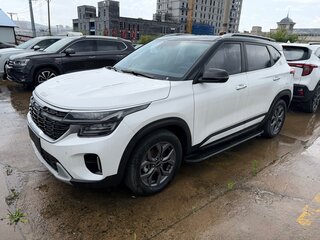 2023 Kia Seltos I Рестайлинг, белый, 2165000 рублей, вид 1