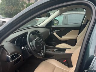2017 Jaguar F-Pace I, зелёный, 3000000 рублей, вид 3