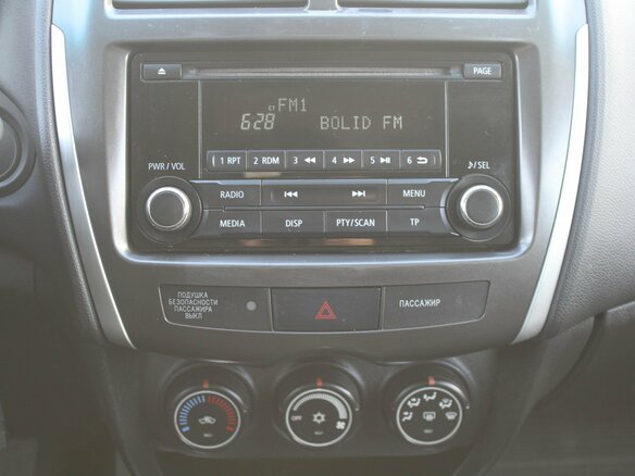 2013 Mitsubishi ASX I Рестайлинг, чёрный, 1110000 рублей - вид 11