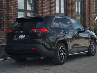 2020 Toyota RAV4 V (XA50), чёрный, 2650000 рублей, вид 5
