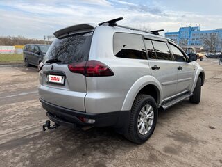 2015 Mitsubishi Pajero Sport II Рестайлинг, серебристый, 2150000 рублей, вид 5
