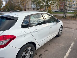 2013 Citroen C4 II, белый, 390000 рублей, вид 3