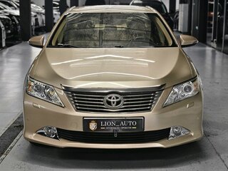 2013 Toyota Camry VII (XV50), бежевый, 1450000 рублей, вид 2