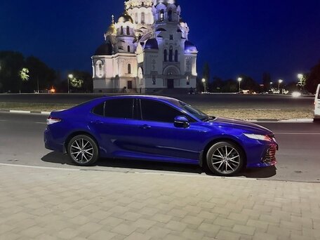 2021 Toyota Camry VIII (XV70) Рестайлинг, синий, 3200000 рублей, вид 5