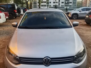 2012 Volkswagen Polo V, серебристый, 680000 рублей, вид 1