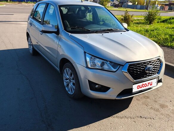 2015 Datsun mi-DO, серебристый - вид 2