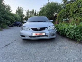 2002 Toyota Avensis I Рестайлинг, серебристый, 250000 рублей, вид 5