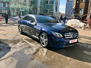2018 Mercedes-Benz E-Класс 220 d V (W213, S213, C238), синий, 3250000 рублей, вид 2