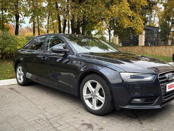 2015 Audi A4 IV (B8) Рестайлинг, чёрный - вид 3