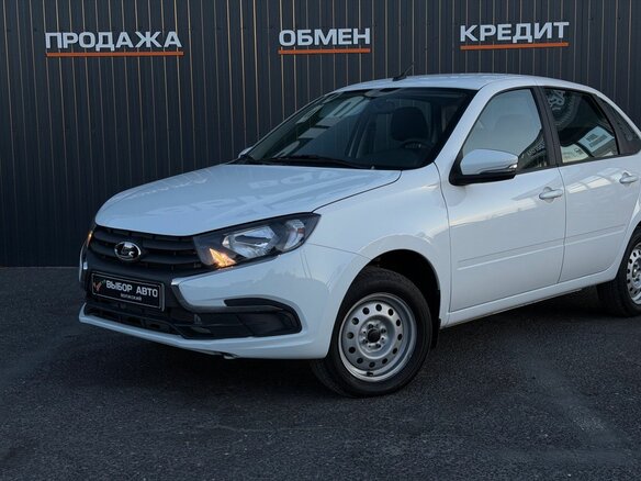 2024 Lada (ВАЗ) Granta I Рестайлинг, белый, 950000 рублей - вид 5
