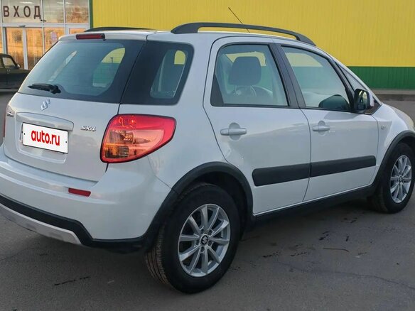 2013 Suzuki SX4 I (Classic) Рестайлинг, белый, 1200000 рублей - вид 5