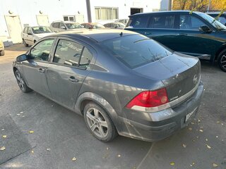 2011 Opel Astra H Рестайлинг, серый, 499900 рублей, вид 4