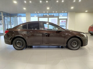 2013 Chevrolet Cruze I Рестайлинг, коричневый, 646000 рублей, вид 4