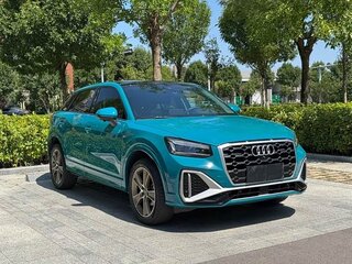 2022 Audi Q2 L 35 TFSI I Рестайлинг, голубой, 1510000 рублей, вид 3