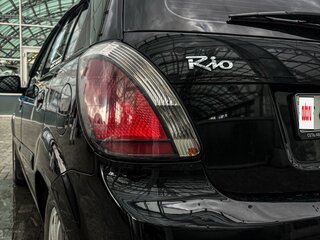 2010 Kia Rio II Рестайлинг, чёрный, 530000 рублей, вид 3