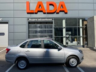 2026 Lada (ВАЗ) Granta I Рестайлинг, серебристый, 1121000 рублей, вид 5