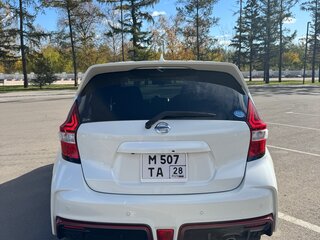 2018 Nissan Note Nismo e-Power II Рестайлинг, белый, 1500000 рублей, вид 5