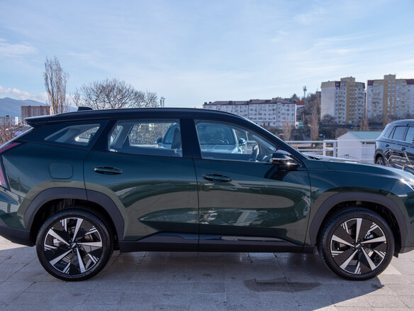 2025 Geely Atlas II, зелёный, 3970990 рублей - вид 11