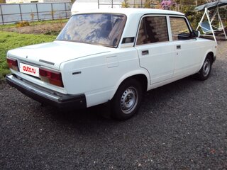 2004 Lada (ВАЗ) 2107, белый, 135000 рублей, вид 4