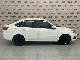 2021 Lada (ВАЗ) Granta I Рестайлинг, белый, 830000 рублей, вид 4
