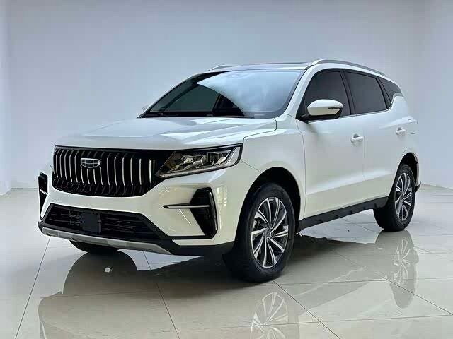 Открыть фотографии: Geely Vision X6 Pro