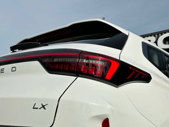2023 Exeed LX I Рестайлинг, белый, 1690000 рублей - вид 10