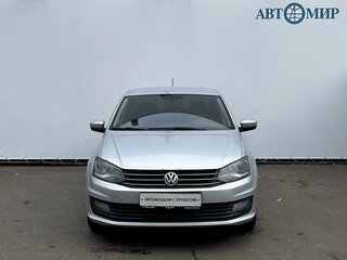 2016 Volkswagen Polo V Рестайлинг, серебристый, 685000 рублей, вид 2