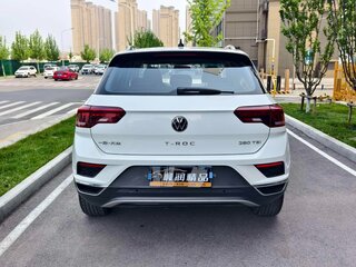 2022 Volkswagen T-Roc I (China Market), белый, 1495000 рублей, вид 5