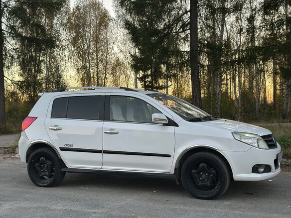 2013 Geely MK Cross I, белый - вид 9