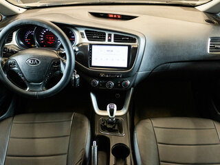2014 Kia Ceed II, серебристый, 780000 рублей, вид 5