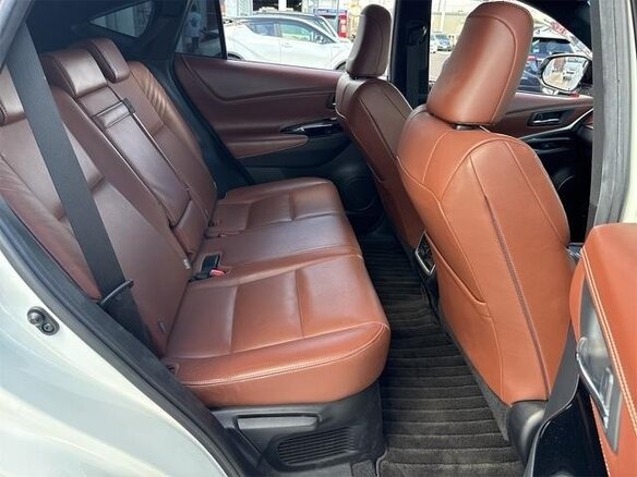 2018 Toyota Harrier III (XU60) Рестайлинг, белый, 2390000 рублей - вид 21