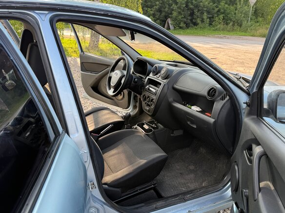 2015 Lada (ВАЗ) Granta I, голубой, 270000 рублей - вид 5