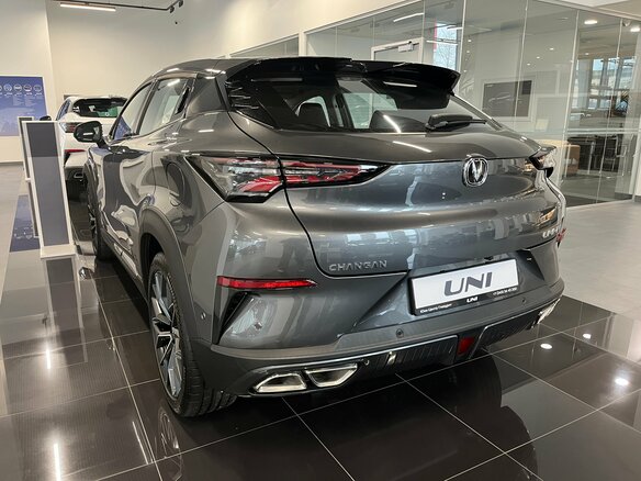 2025 Changan UNI-T I, серый, 3459900 рублей - вид 5