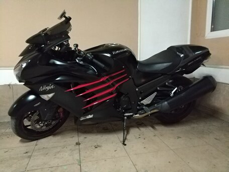 2014 Kawasaki ZZR 1400, чёрный, 800000 рублей, вид 4
