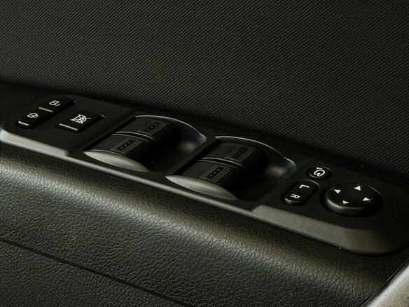 2018 FAW Besturn X80 I, белый - вид 8