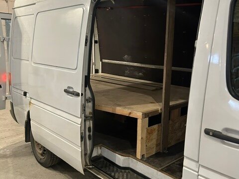 2017 Mercedes-Benz Sprinter Classic, белый, 1090000 рублей - вид 4