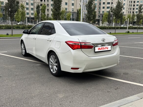 2013 Toyota Corolla XI (E160, E170, E180), белый, 1150000 рублей - вид 6