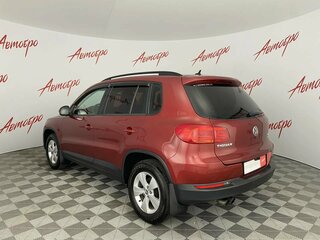 2014 Volkswagen Tiguan I Рестайлинг, красный, 1095000 рублей, вид 3