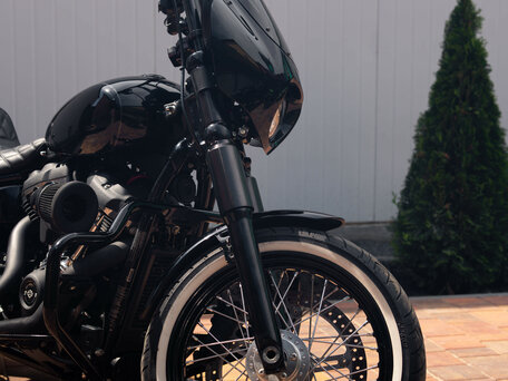 2018 Harley-Davidson Street Bob, чёрный, 999999 рублей, вид 2