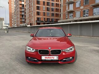 2014 BMW 3 серии 320i xDrive VI (F3x), красный, 1790000 рублей, вид 4