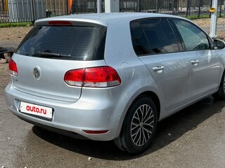 2011 Volkswagen Golf VI, серебристый, 660000 рублей, вид 5