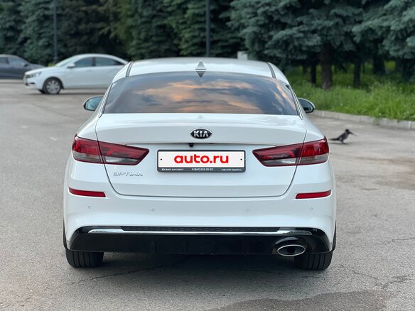 2018 Kia Optima IV Рестайлинг, белый, 2190000 рублей - вид 5