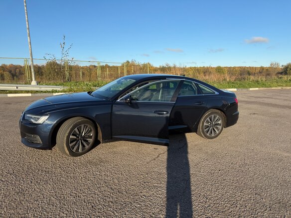 2022 Audi A6 45 TFSI V (C8), синий, 5150000 рублей - вид 11