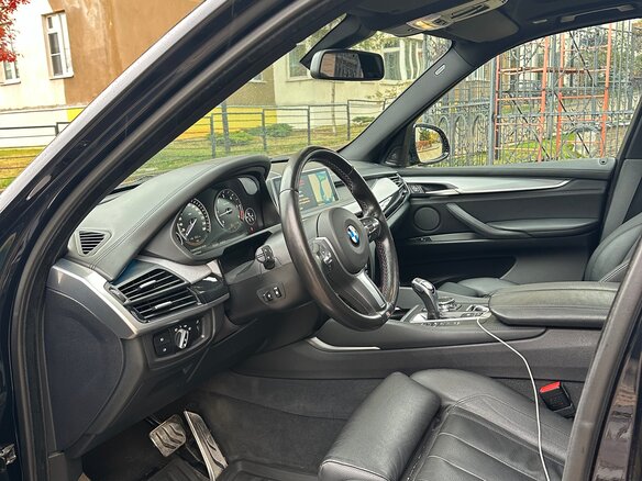 2016 BMW X5 40d III (F15), чёрный, 3550000 рублей - вид 8