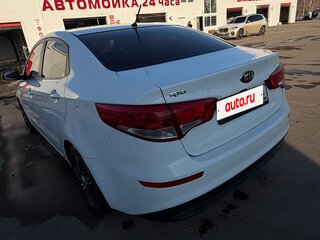 2015 Kia Rio III Рестайлинг, белый, 970000 рублей, вид 5