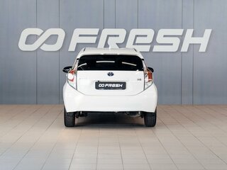 2017 Toyota Aqua I Рестайлинг, белый, 959000 рублей, вид 4