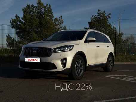 2019 Kia Sorento III Prime Рестайлинг, белый, 3250000 рублей, вид 1